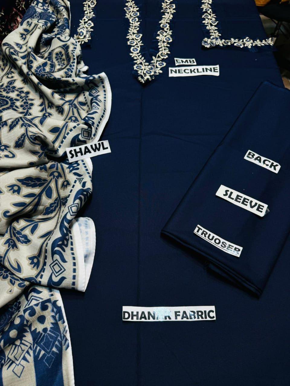 Dhanak 3pc D#1107
