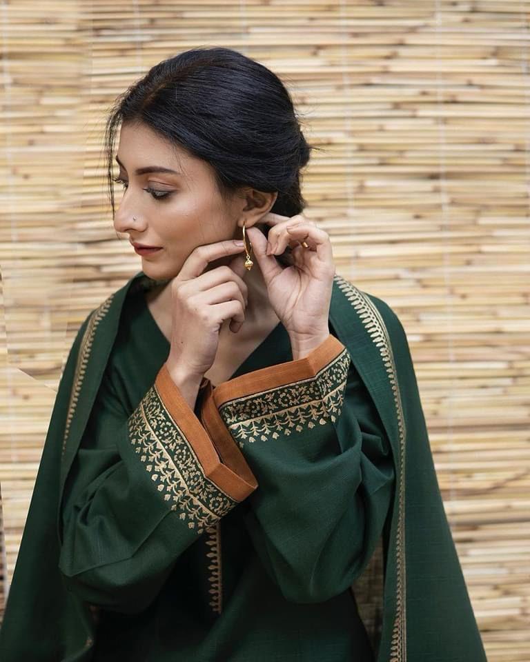 Dhanak 3pc D#1101